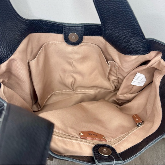 The Sak Rylan Black Leather Bag Women’s Handbag Purse EUC Medium Classic Satchel - Picture 5 of 7